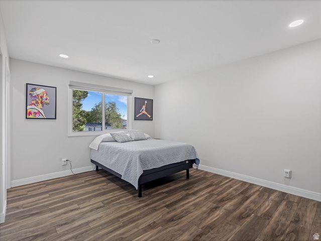 1230 E CRESTRIDGE RD, Sandy, UT 84094