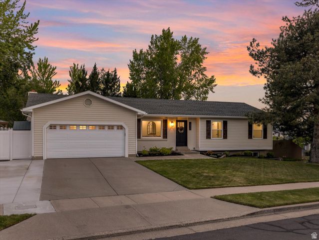 1230 E CRESTRIDGE RD, Sandy, UT 84094