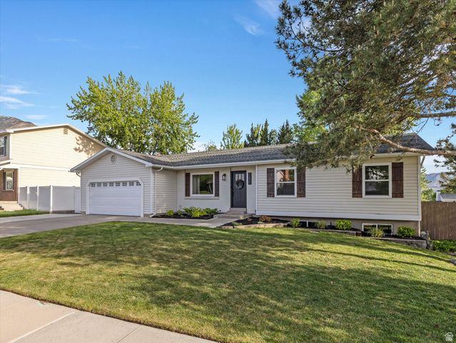 1230 E CRESTRIDGE RD, Sandy, UT 84094