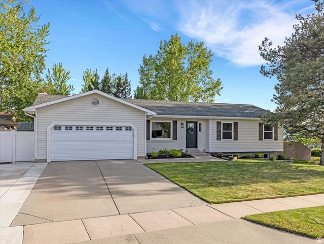 1230 E CRESTRIDGE RD, Sandy, UT 84094