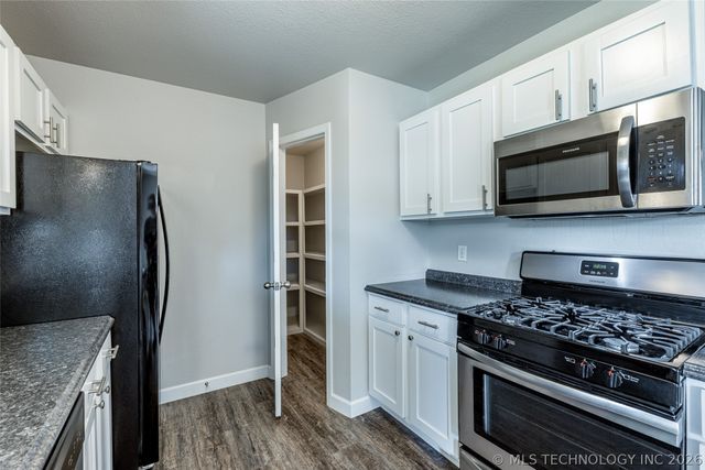1105 W 22nd Street, Claremore, OK 74017