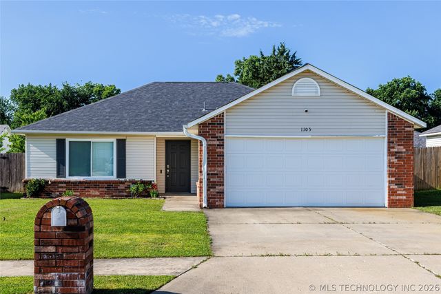 1105 W 22nd Street, Claremore, OK 74017