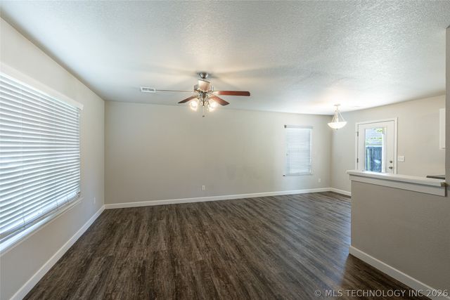 1105 W 22nd Street, Claremore, OK 74017