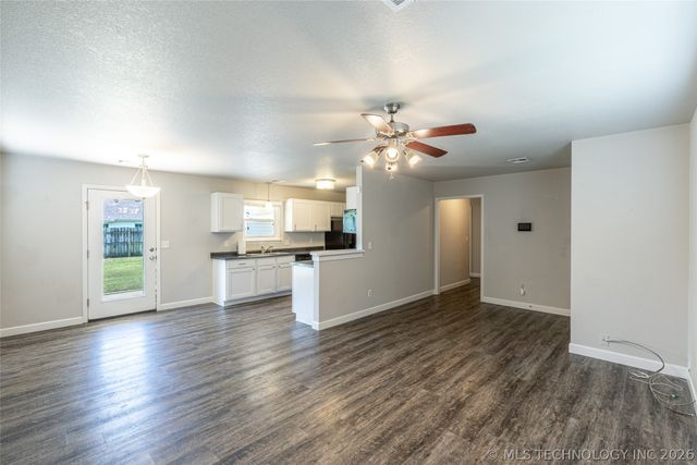 1105 W 22nd Street, Claremore, OK 74017