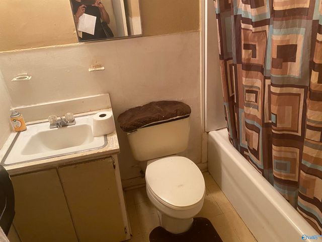 2120 Medaris Road, Huntsville, AL 35810