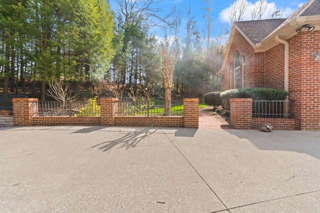 1917 Mallard Drive, London, KY 40741