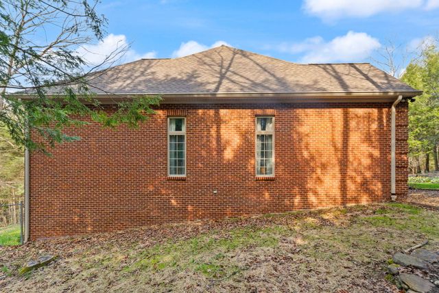 1917 Mallard Drive, London, KY 40741