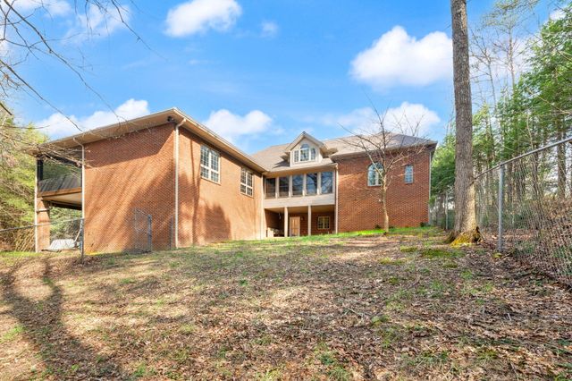1917 Mallard Drive, London, KY 40741