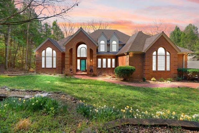 1917 Mallard Drive, London, KY 40741