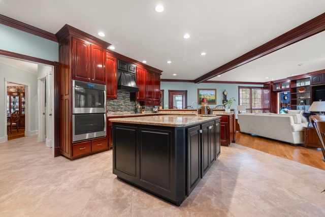 1917 Mallard Drive, London, KY 40741