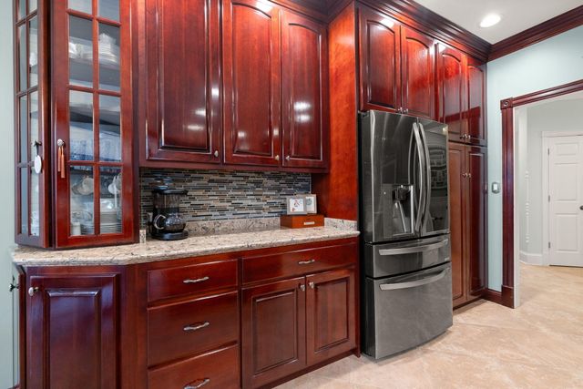 1917 Mallard Drive, London, KY 40741