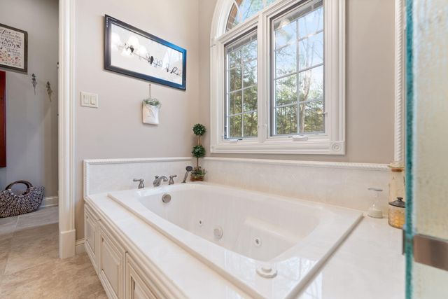 1917 Mallard Drive, London, KY 40741