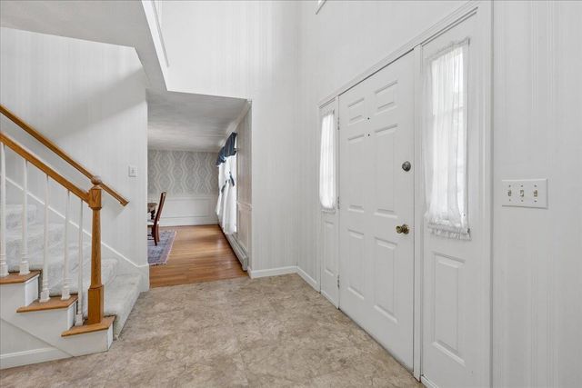 28 Brick Mill Road, Bedford, NH 03110