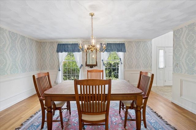 28 Brick Mill Road, Bedford, NH 03110