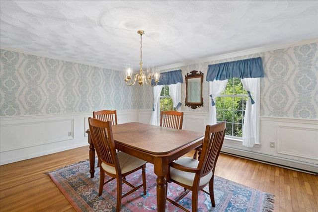 28 Brick Mill Road, Bedford, NH 03110