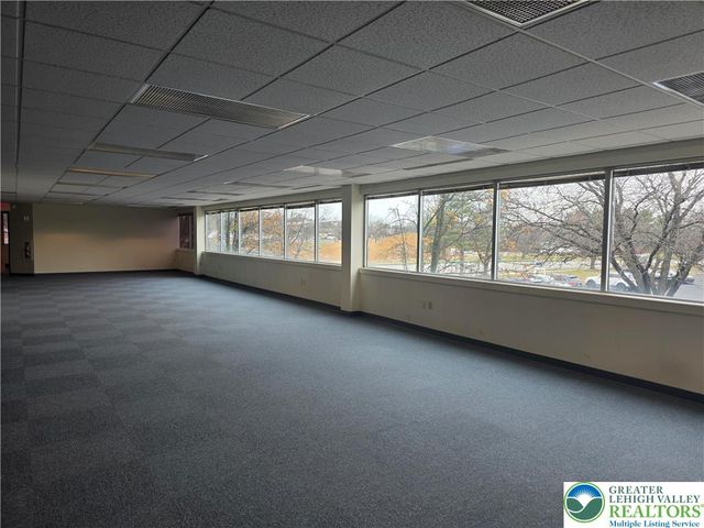 95 Highland Avenue 208, Hanover Twp, PA 18017