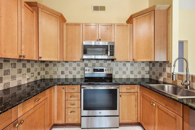 8131 Countrypark Drive, Boca Raton, FL 33433