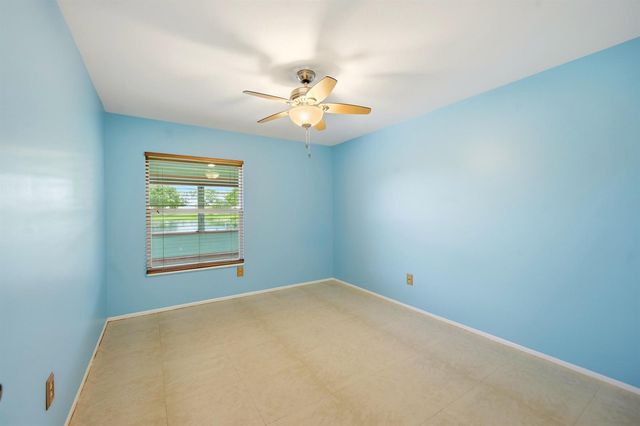 8131 Countrypark Drive, Boca Raton, FL 33433