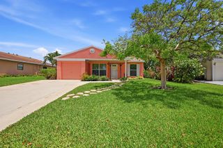 8131 Countrypark Drive, Boca Raton, FL 33433