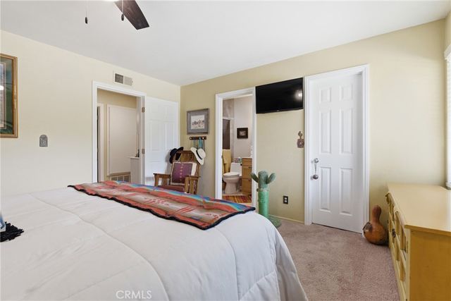 20002 Avenue Of The Oaks, Newhall, CA 91321