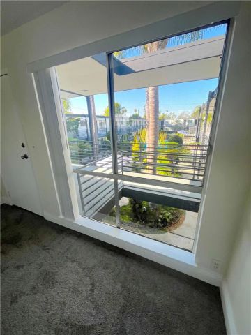 931 W 19th Street 35, Costa Mesa, CA 92627
