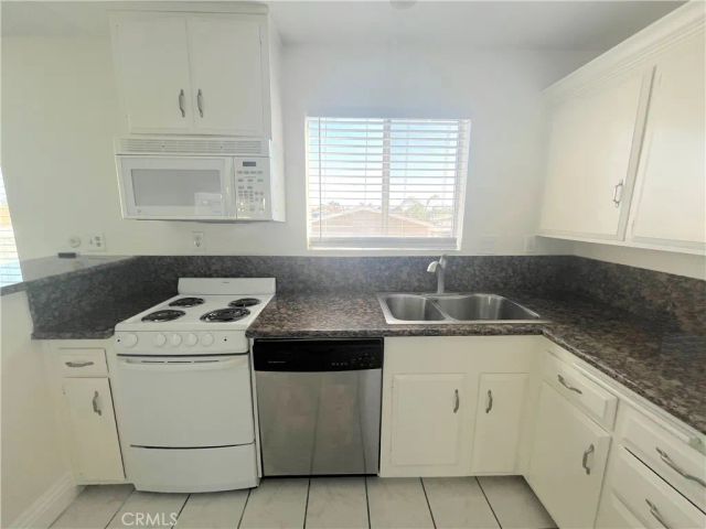 931 W 19th Street 35, Costa Mesa, CA 92627