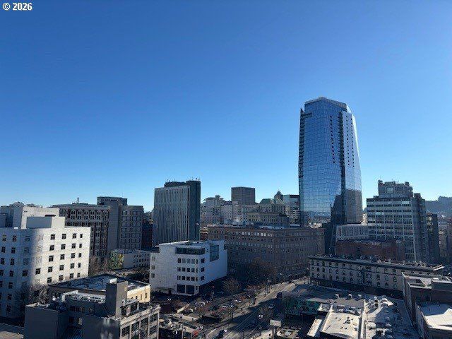 1025 Nw COUCH St 1212, Portland, OR 97209