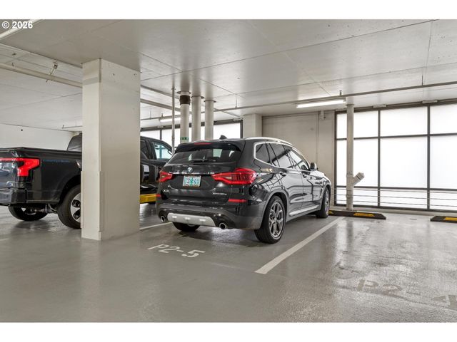 1025 Nw COUCH St 1212, Portland, OR 97209