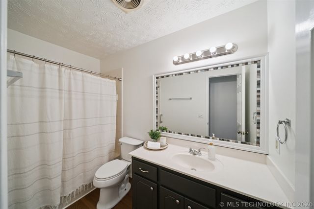 1117 W 16th Street, Claremore, OK 74017