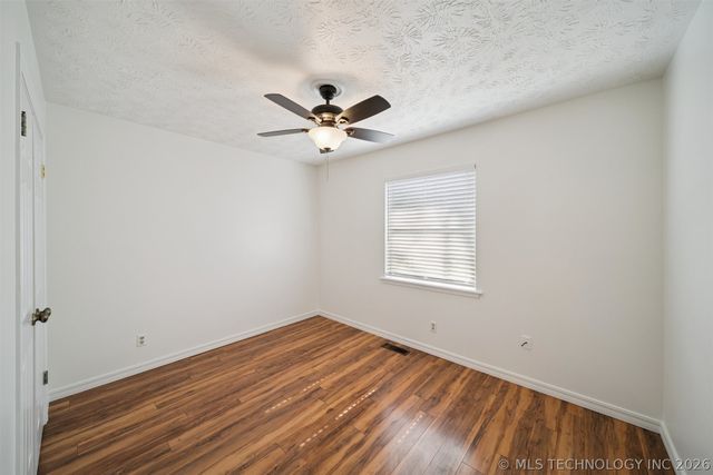 1117 W 16th Street, Claremore, OK 74017