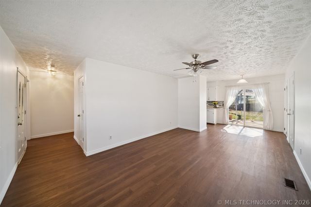 1117 W 16th Street, Claremore, OK 74017