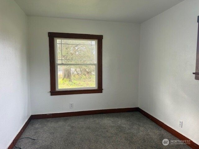 306 S 6th Street, Satsop, WA 98541