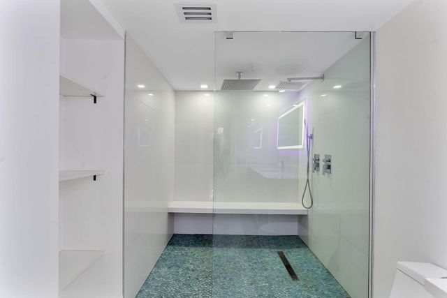 5260 NW 2nd Avenue 105, Boca Raton, FL 33487