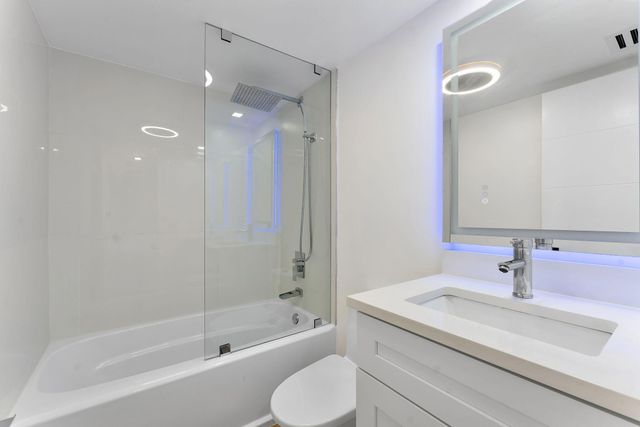 5260 NW 2nd Avenue 105, Boca Raton, FL 33487