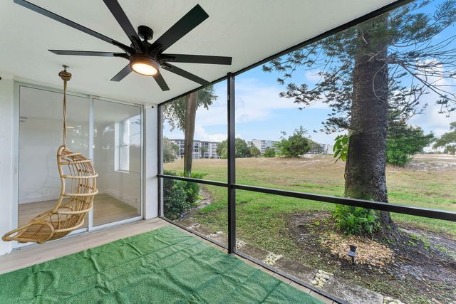 5260 NW 2nd Avenue 105, Boca Raton, FL 33487