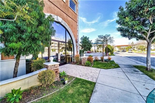 21345 Hawthorne Boulevard 421, Torrance, CA 90503