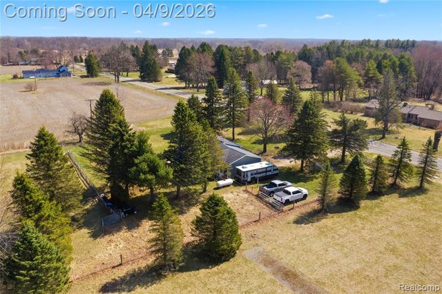 5176 Pratt Road, Metamora, MI 48455