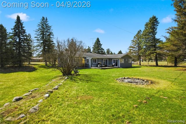 5176 Pratt Road, Metamora, MI 48455
