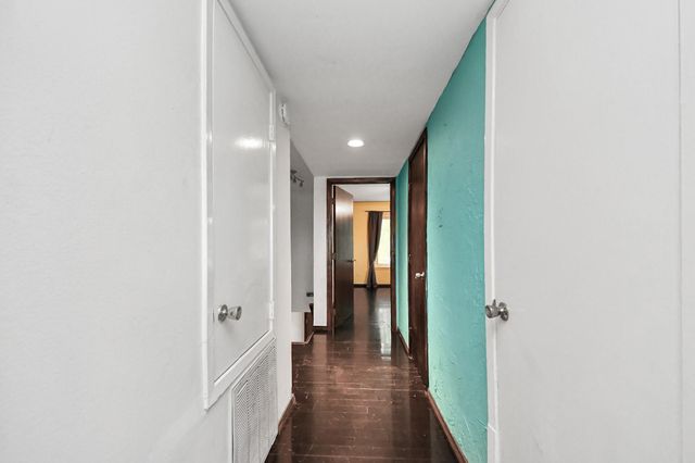 7655 Bellerive Drive 3, Houston, TX 77036