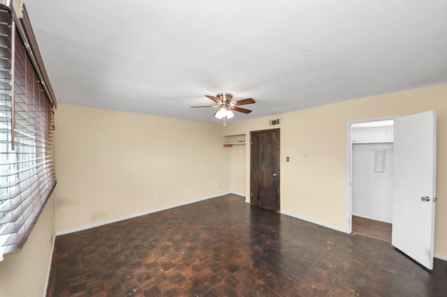 7655 Bellerive Drive 3, Houston, TX 77036