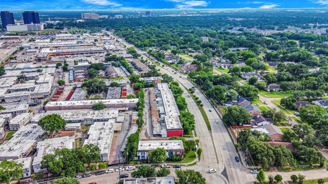 7655 Bellerive Drive 3, Houston, TX 77036