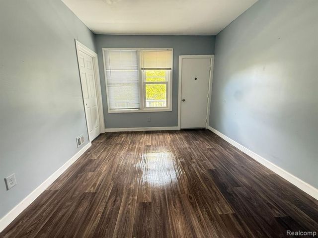 9721 Otsego Street, Detroit, MI 48204