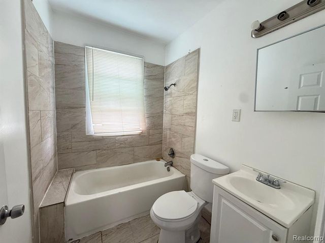 9721 Otsego Street, Detroit, MI 48204