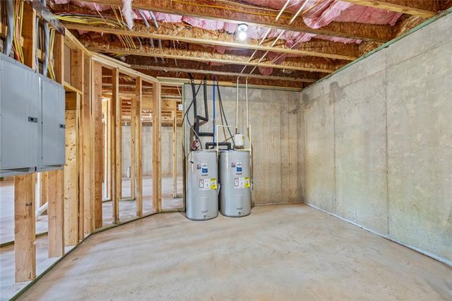 810 North Hampton, Monroe, GA 30656