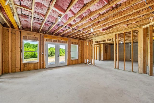 810 North Hampton, Monroe, GA 30656