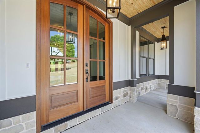 810 North Hampton, Monroe, GA 30656