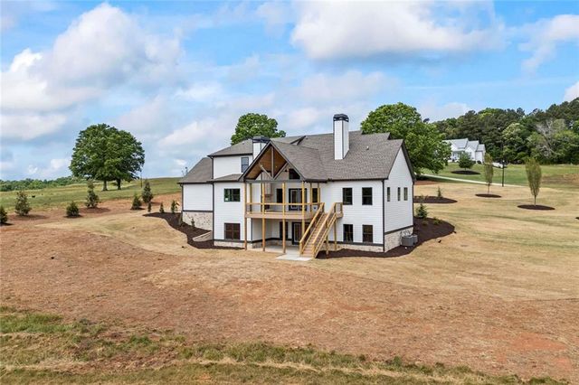 810 North Hampton, Monroe, GA 30656