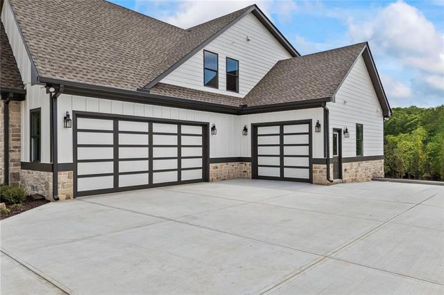 810 North Hampton, Monroe, GA 30656