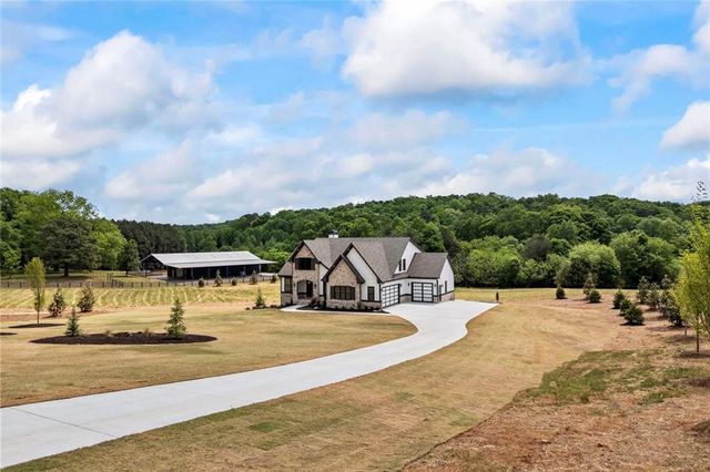 810 North Hampton, Monroe, GA 30656