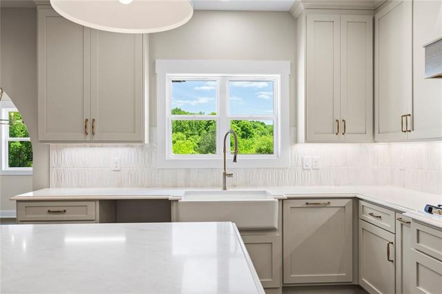 810 North Hampton, Monroe, GA 30656